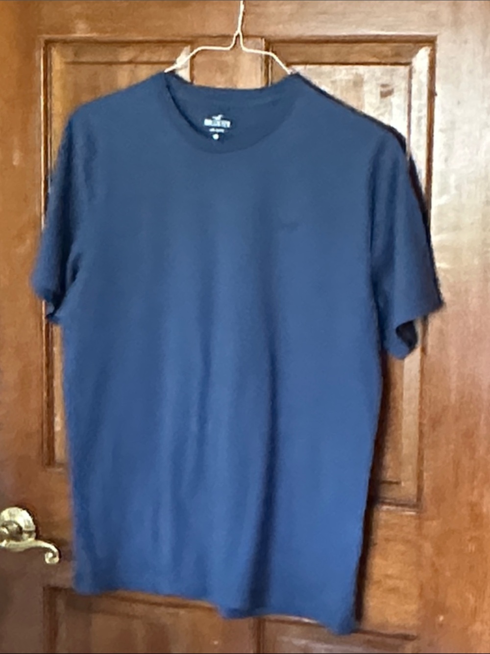 Hollister Men's Solid Navy Short Sleeve Tee